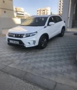 للبيع سوزوكي فيتارا 1600Ccوكاله الملا الكويت 2023 ابيض الداخل رصاصي فل