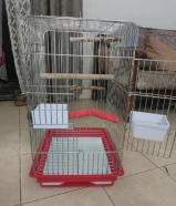 قفص العصافير كبير او متوسط الحجم+ عبوة اكل مقفوله القفص ب 5 والأكل ب 2.5 لو الاثنين مع بعض ب7