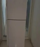 للبيع ثلاجه استخدام جيد جدا
