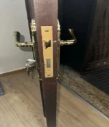 نجار اثاث فك وتركيب اقفال ومفاتيح وصيانة المنيوم جام ارفف ستاءر تلفزيون