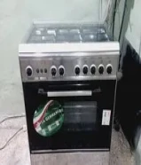 45 KWDطباخ لاجيرمانيا ايطالي 80/50 ممتازة جدا مع التوصيل والكفاله